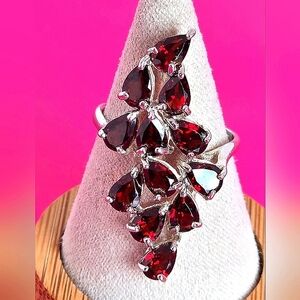 Natural Garnet 925 Sterling Silver Ring Sz 7.75